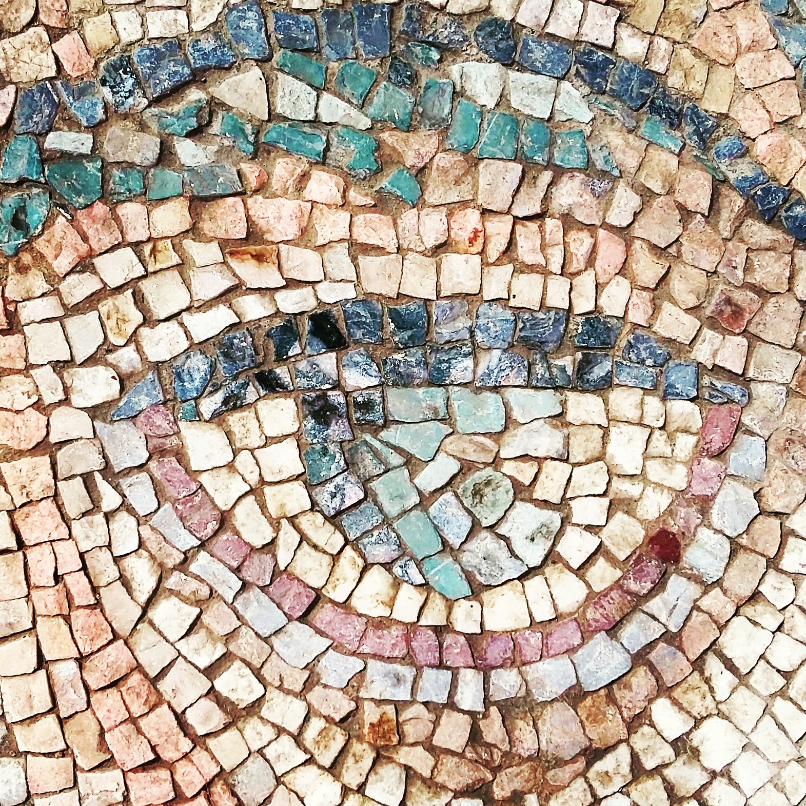 Luni mosaico romano guida turistica